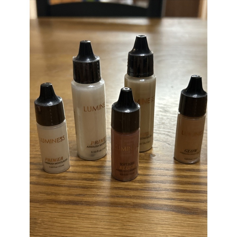 New Sealed Luminess Airbrush Lot. (5) - Primer, Eraser, Glow, Blush, Glow